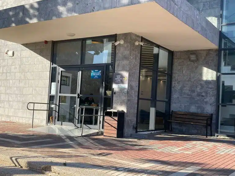 ניקיון בניינים