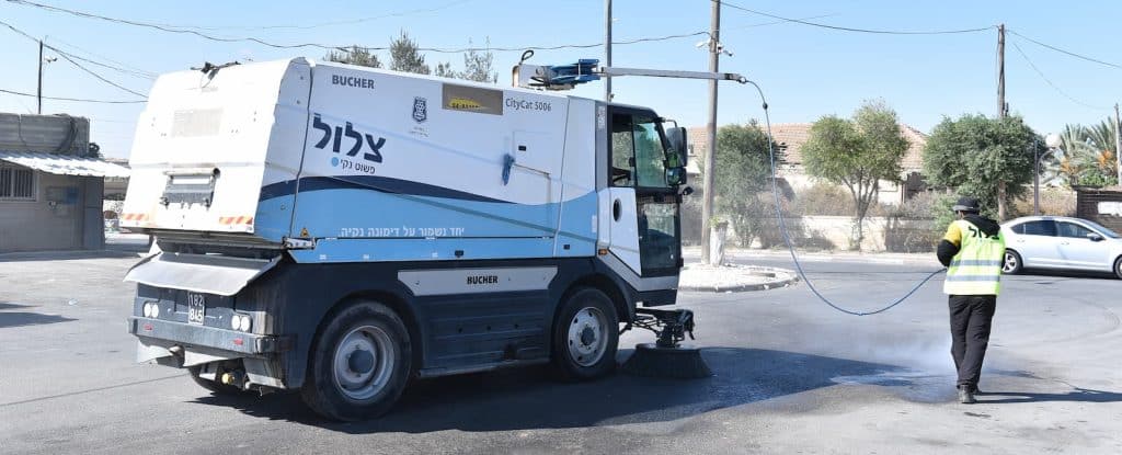 שירותי ניקיון בשטחים פתוחים​